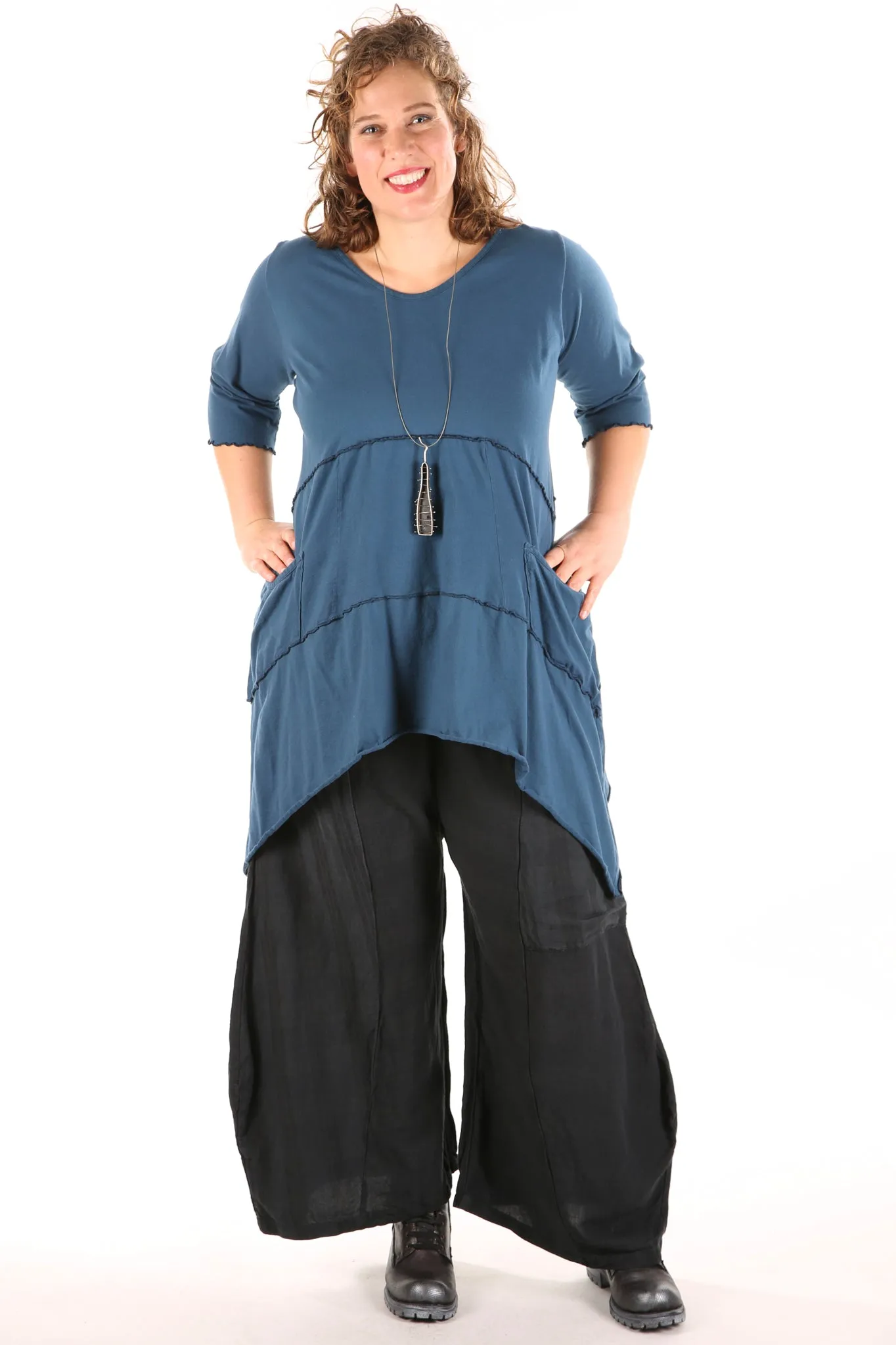 2222 Vector Tunic New Verona-UNPRINTED