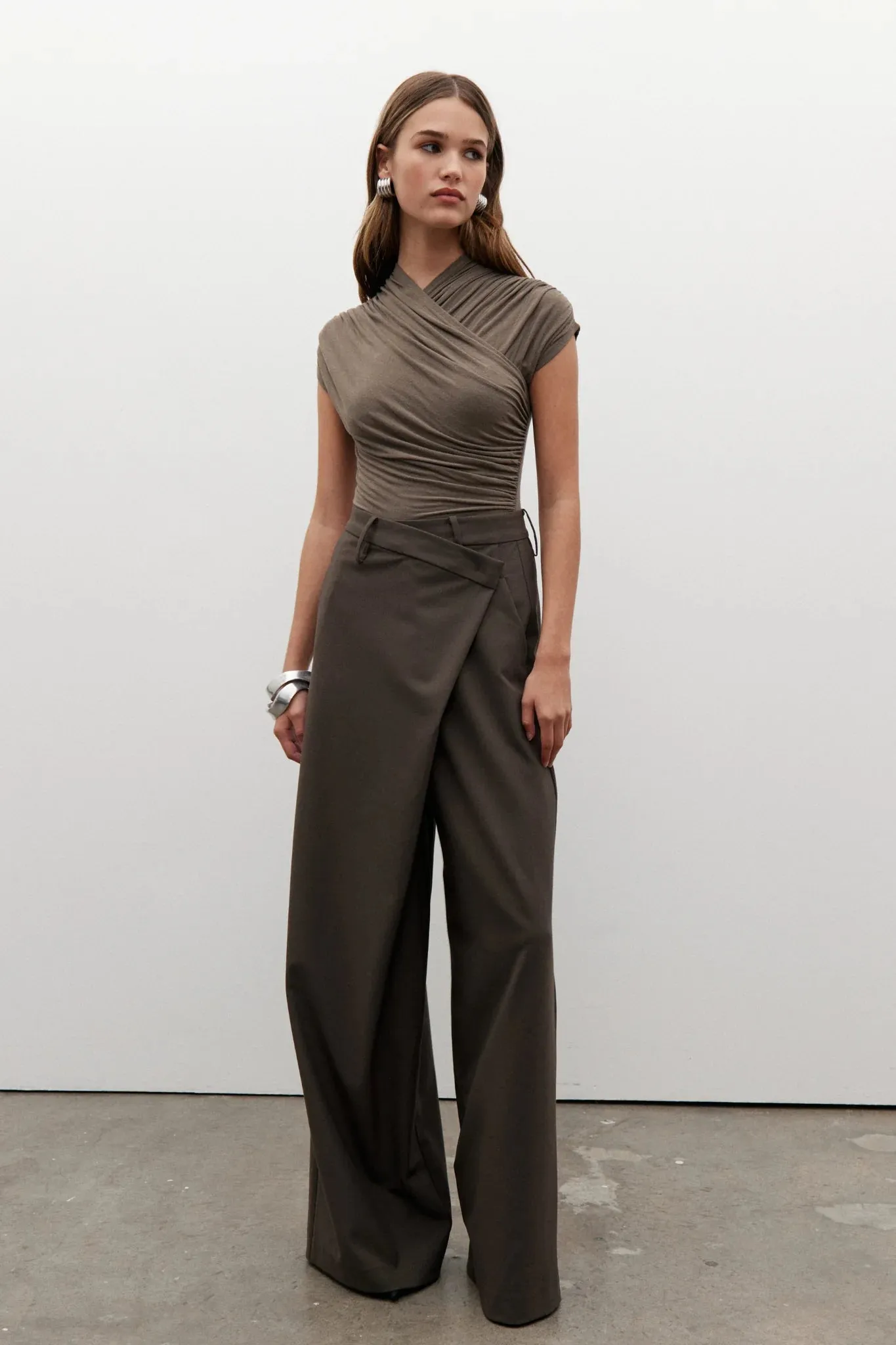 AMRITA SLEEVELESS BODYSUIT