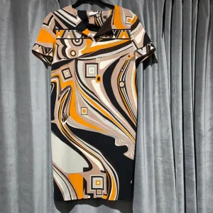 Emilio Pucci Short Sleeve Wool Shift Dress