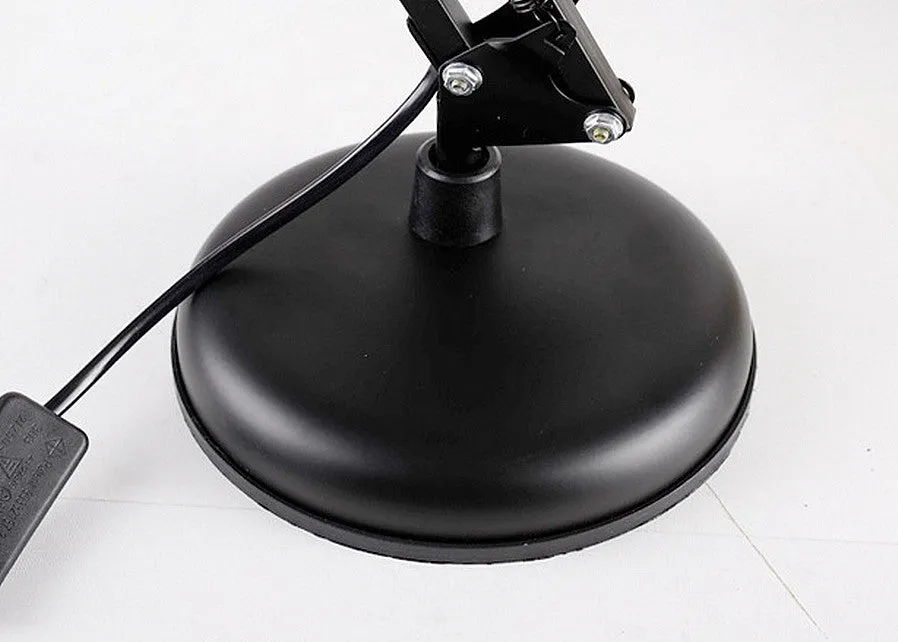 HÌÎ_nga Desk Lamp