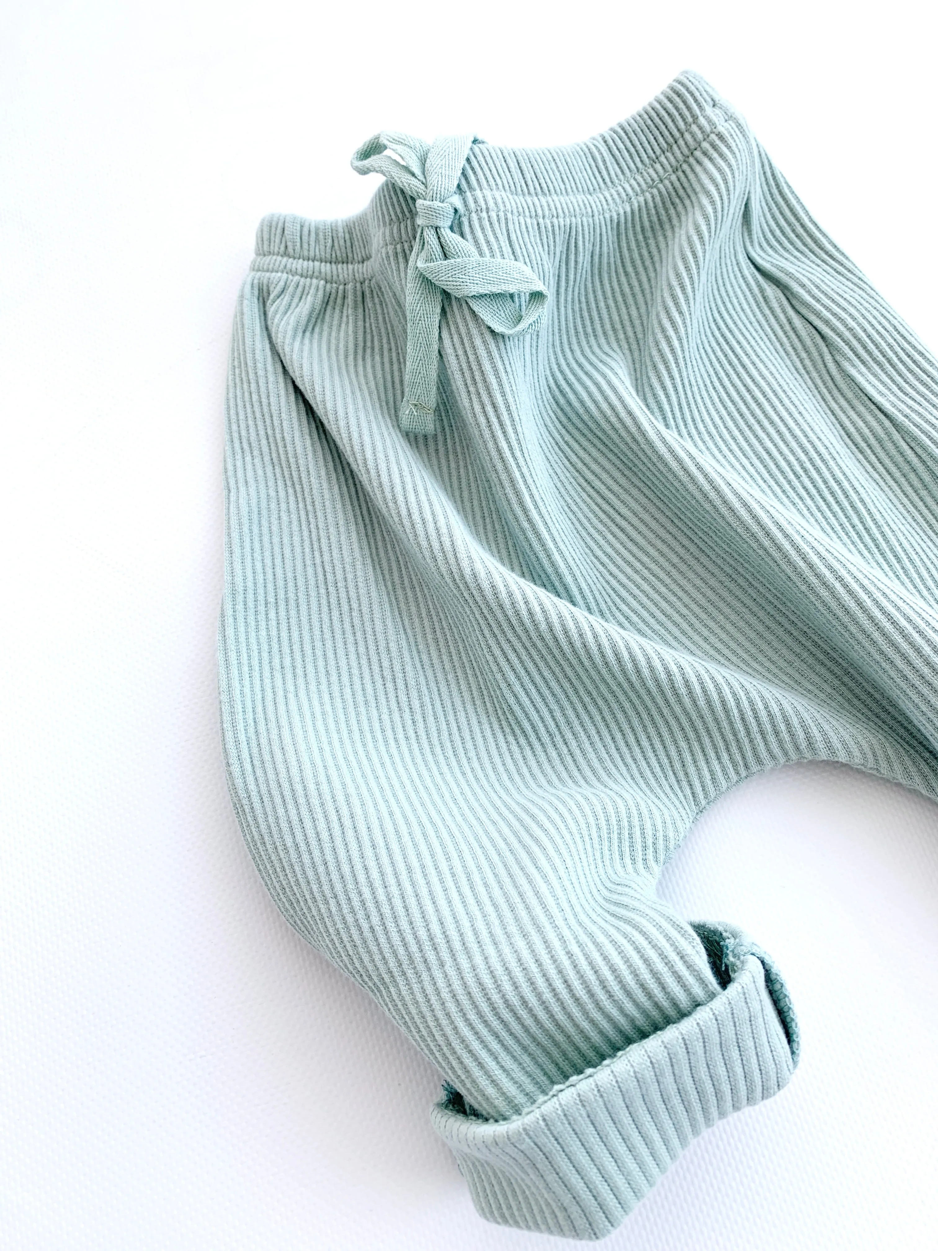 minty pants