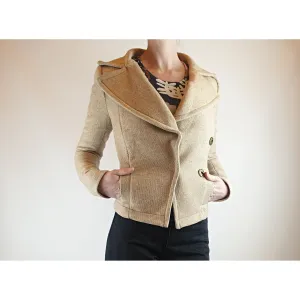 Neutral wool mix cropped jacket with fab front collar best fits size 6