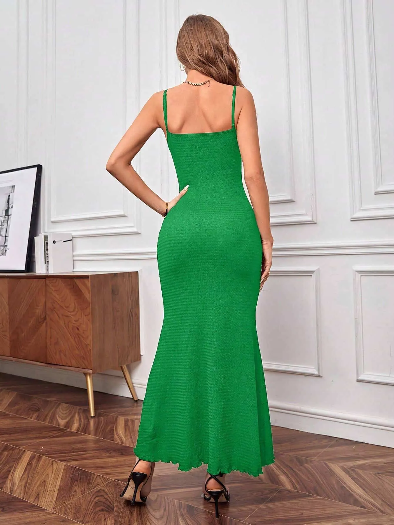 Privé Solid Color Slim Fit Fish Tail Hem Cami Dress