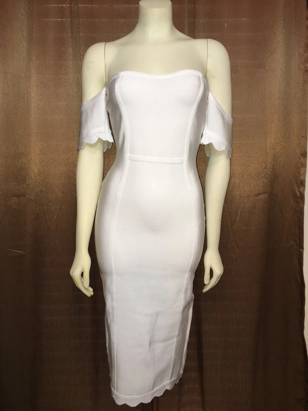 "AVERY" (WHITE)