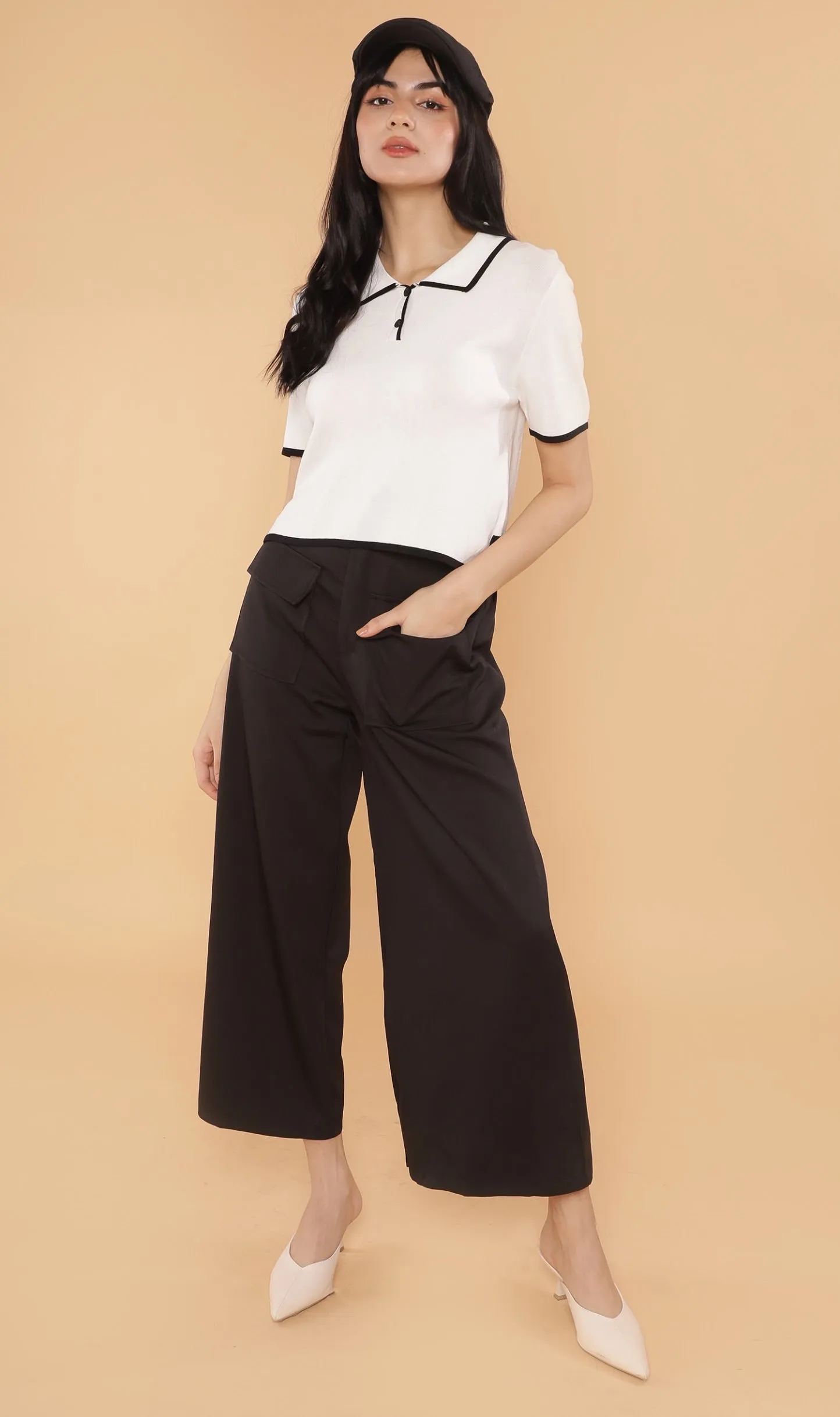 VEGA Wide-Leg Cargo Pants