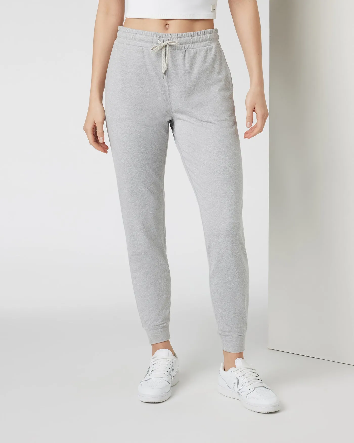 VUORI Women's Performance Joggers- Long