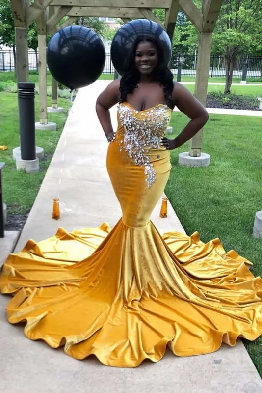 Yellow Sleeveless Sweetheart Mermaid Prom Dresses with Train